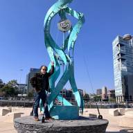 Fue instalada en Paseo de la Reforma la escultura Dos Llamas